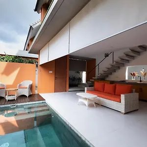 the-coins-villa-seminyak.hotelsseminyak.net/